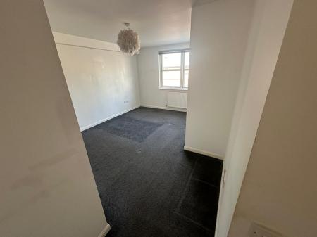 2 bedroom Flat to let in Erskine Street, Dundee, DD4