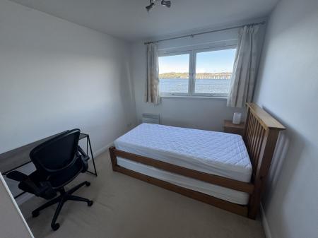 2 bedroom Flat to let in Marine Parade Walk, City Quay, Dundee, DD1