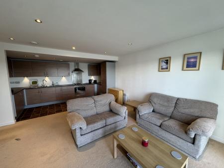 2 bedroom Flat to let in Marine Parade Walk, City Quay, Dundee, DD1