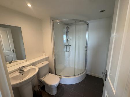 2 bedroom Flat to let in Marine Parade Walk, City Quay, Dundee, DD1