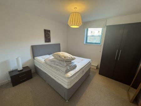 2 bedroom Flat to let in West Victoria Dock Road, City Centre, Dundee, DD1