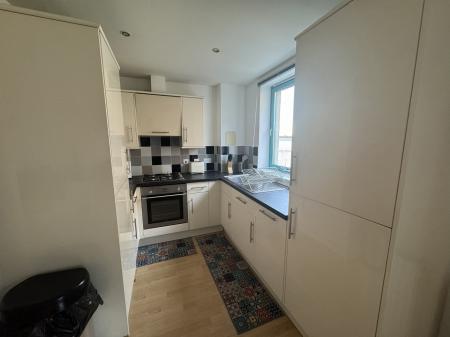 2 bedroom Flat to let in West Victoria Dock Road, City Centre, Dundee, DD1