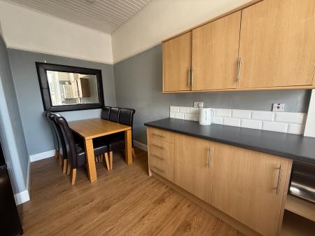 2 bedroom Flat to let in Baxter Park Terrace, Baxter Park, Dundee, DD4