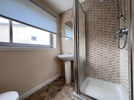 4 bedroom Apartment to let in South Victoria Dock Road, City Quay, Dundee, DD1
