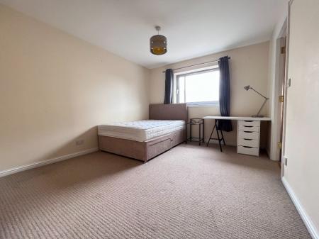 4 bedroom Apartment to let in South Victoria Dock Road, City Quay, Dundee, DD1