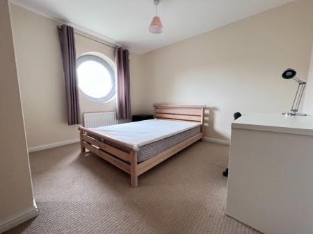 4 bedroom Apartment to let in South Victoria Dock Road, City Quay, Dundee, DD1
