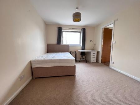 4 bedroom Apartment to let in South Victoria Dock Road, City Quay, Dundee, DD1