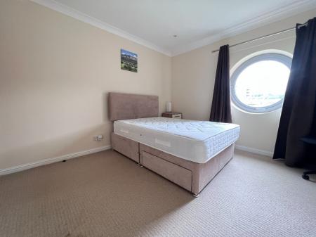 4 bedroom Apartment to let in South Victoria Dock Road, City Quay, Dundee, DD1