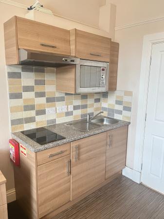 1 bedroom Studio flat to let in Grosvenor Road, Dundee, DD2