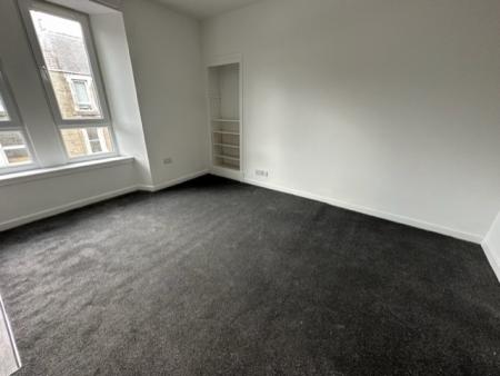 2 bedroom Flat to let in Park Avenue, Stobswell, Dundee, DD4