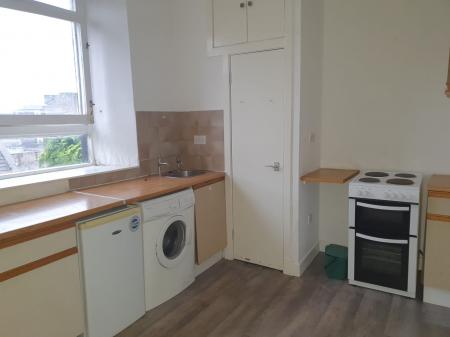 1 bedroom Flat to let in Park Avenue, Stobswell, Dundee, DD4