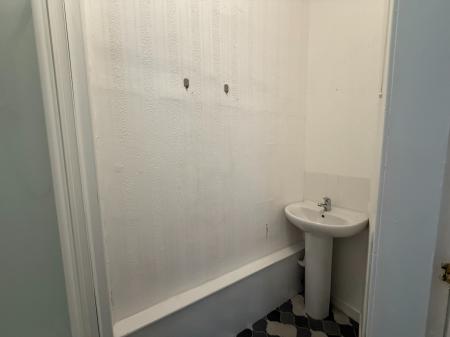 1 bedroom Flat to let in Perth Road (SGL), West End, Dundee, DD2