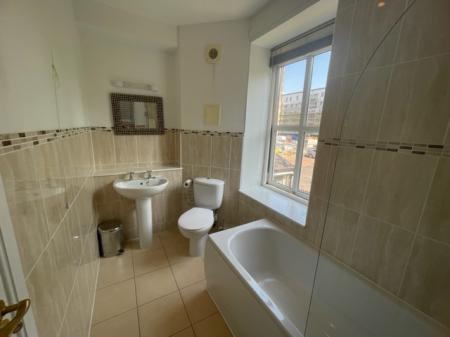 2 bedroom Flat to let in South Victoria Dock Road (SGL), Dundee, DD1