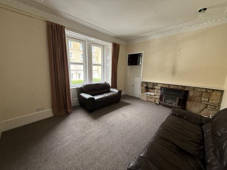 2 bedroom Flat to let in Scott Street, West End, Dundee, DD2