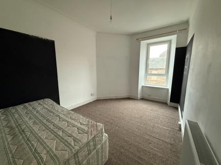 2 bedroom Flat to let in Hilltown, Hilltown, Dundee, DD3
