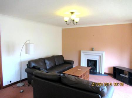 4 bedroom Detached house to let in Rosamunde Pilcher Drive, Longforgan, Dundee, DD2