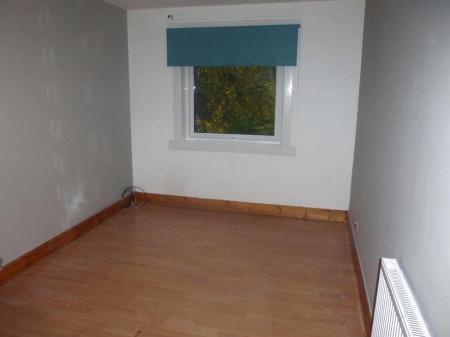 2 bedroom Flat to let in Atholl Street, Lochee West, Dundee, DD2
