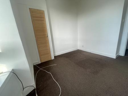 2 bedroom Flat to let in Court Street, Dundee, DD3