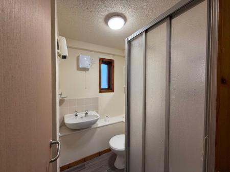 1 bedroom Flat to let in Red Admiral Court, Whitfield, Dundee, DD4