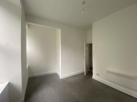 1 bedroom Flat to let in Strathmartine Road, Dundee, DD3
