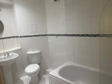 2 bedroom Flat to let in South Victoria Dock Road (SGL), City Quay, Dundee, DD1