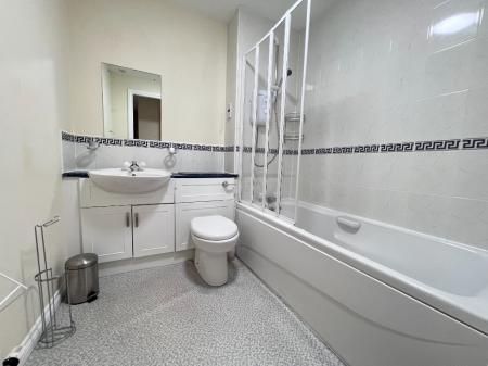 2 bedroom Flat to let in Thorter Row (SGL), Dundee, DD1