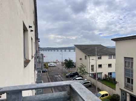 2 bedroom Flat to let in Thorter Row (SGL), Dundee, DD1