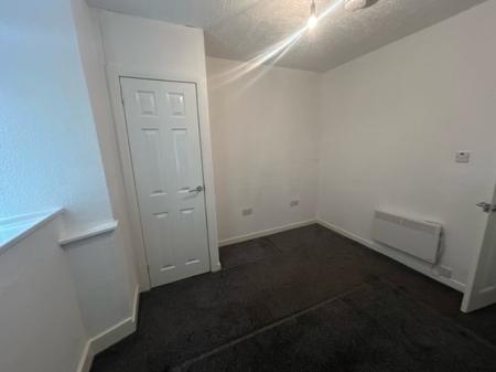 1 bedroom Flat to let in Blackness Street, West End, Dundee, DD1