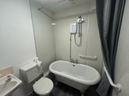 1 bedroom Flat to let in Blackness Street, West End, Dundee, DD1