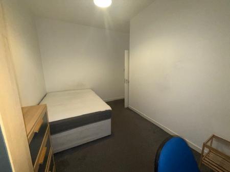 2 bedroom Flat to let in Perth Road, City Centre, Dundee, DD1