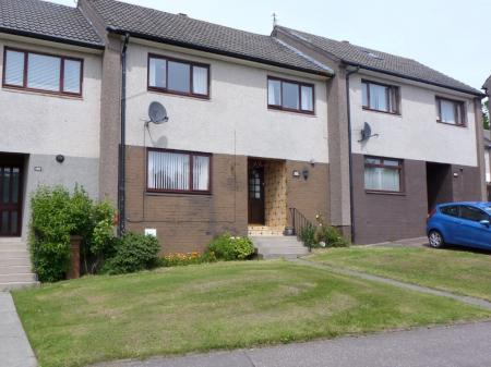 3 bedroom Terraced House to let in Earn Crescent, Menzieshill, Dundee, DD2
