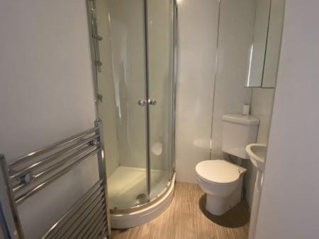 1 bedroom Studio flat to let in Grosvenor Road, Dundee, DD2