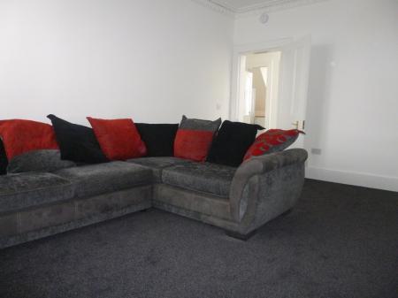 2 bedroom Flat to let in Meadowside, Dundee, DD1