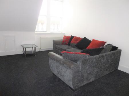 2 bedroom Flat to let in Meadowside, Dundee, DD1