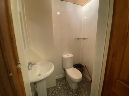 2 bedroom Apartment to let in Perth Road, Dundee, DD2