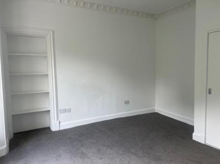 1 bedroom Flat to let in Lochee Road, Dundee, DD2