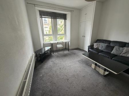 1 bedroom Flat to let in Park Avenue, Stobswell, Dundee, DD4