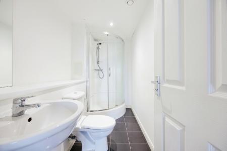 2 bedroom Flat to let in South Victoria Dock Road, City Quay, Dundee, DD1