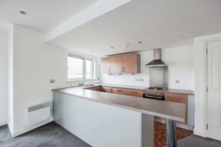 2 bedroom Flat to let in South Victoria Dock Road, City Quay, Dundee, DD1