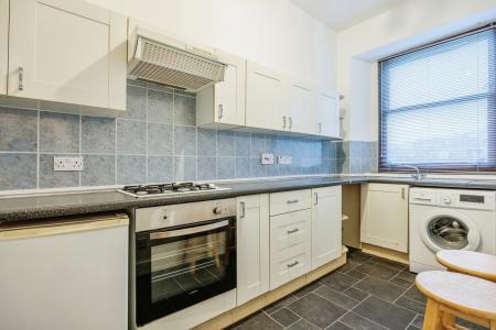 2 bedroom Flat to let in King Street, Broughty Ferry, Dundee, DD5