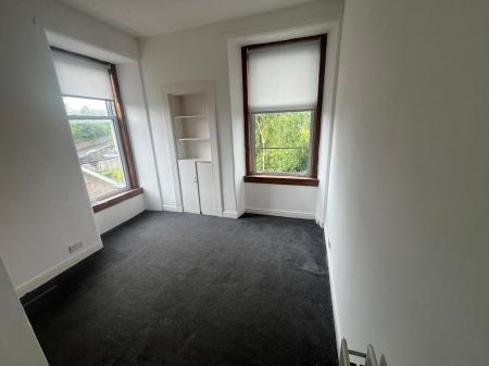 2 bedroom Flat to let in Gibson Terrace, Dundee, DD4