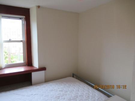2 bedroom Flat to let in Dens Road, Stobswell, Dundee, DD3