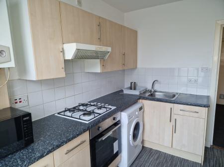 2 bedroom Flat to let in Perth Road (SGL), Dundee, DD1