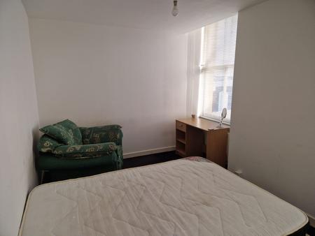 2 bedroom Flat to let in Perth Road (SGL), Dundee, DD1