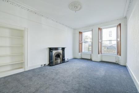 4 bedroom Town house to let in Springfield, Dundee, DD1