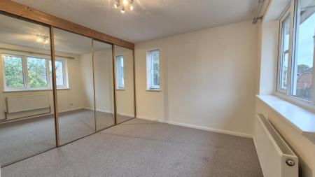 1 bedroom Cluster house to let in Longbrooke, Houghton Regis, LU5