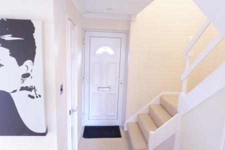 3 bedroom Terraced House to let in Elm Park Close, Houghton Regis, LU5