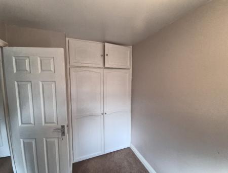 2 bedroom End of terrace house to let in Halleys Way, Houghton Regis, LU5