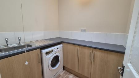 3 bedroom Detached house to let in Chiltern Road, Dunstable, LU6