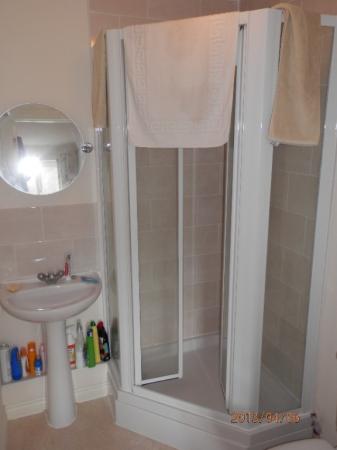 2 bedroom Flat to let in Kiln Way, Dunstable, LU5